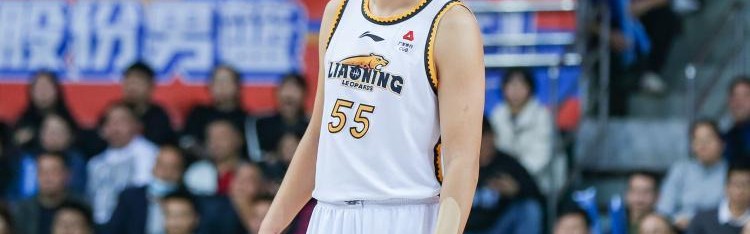 上季季后赛出局后动情落泪 韩德君：该陪陪家庭&amp;amp;孩子&amp;amp;老爸老妈了